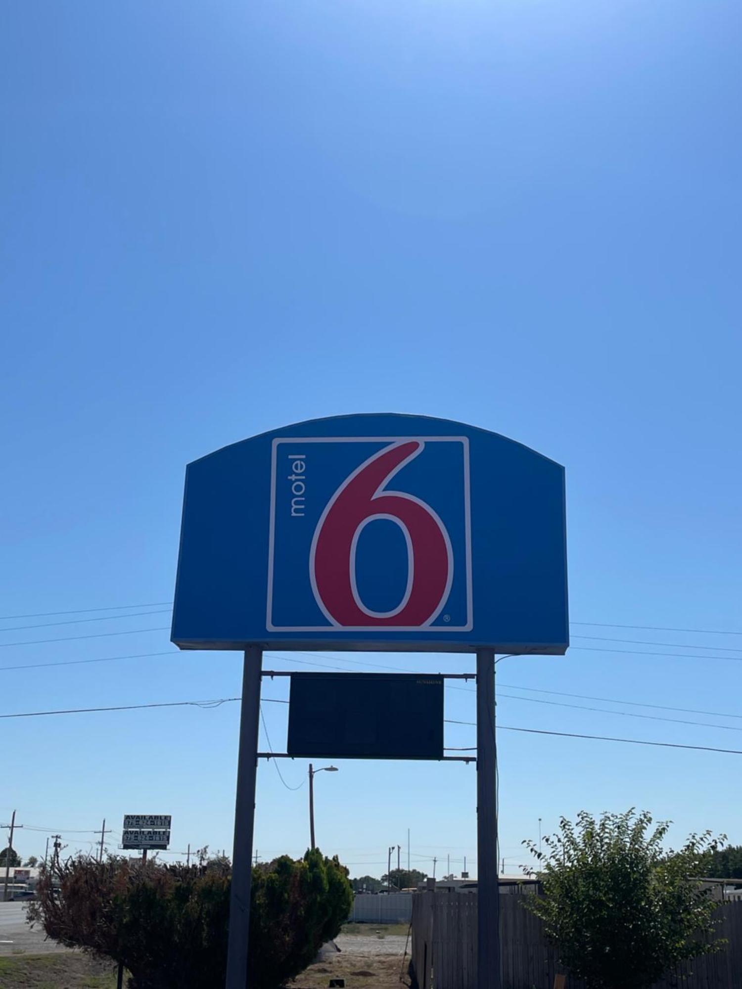 Motel 6 Artesia, Nm Exteriér fotografie